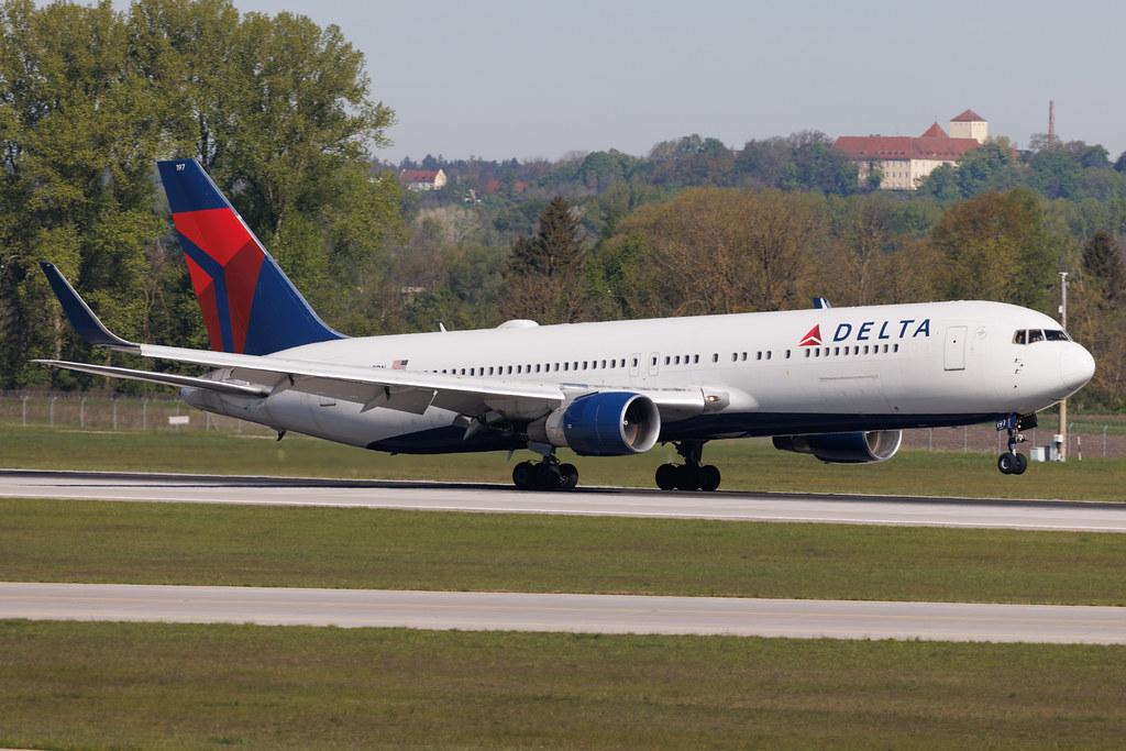 Munich Airport: Delta Air Lines (DL / DAL) | Boeing 767-332(ER) B763 | N197DN | MSN 28454