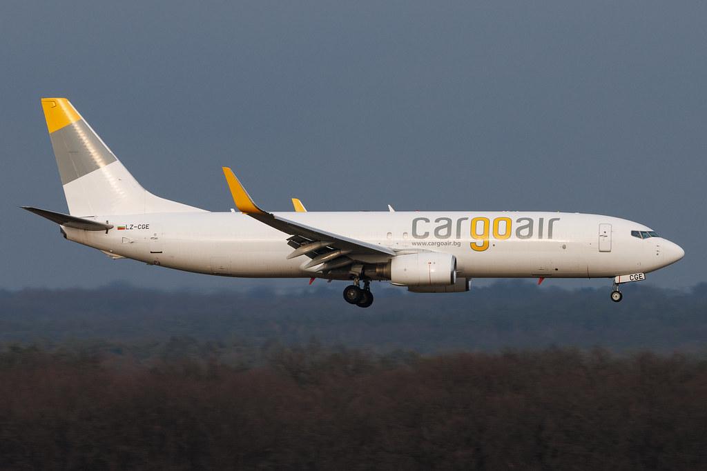 Köln Bonn Airport: Cargo Air (CGF) | Boeing 737-86J(SF) B738 | LZ-CGE | MSN 30881