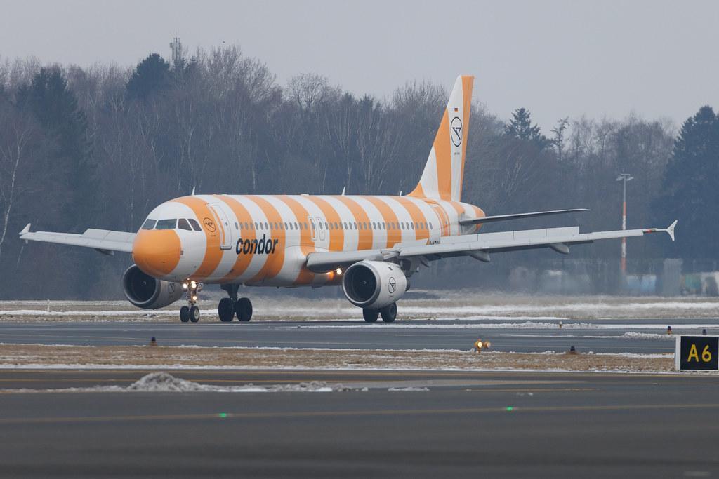 Hamburg Airport: Condor (DE / CFG) | Livery: Yellow Sunshine Livery | Airbus A320-212 A320 | D-ATCH | MSN 1437