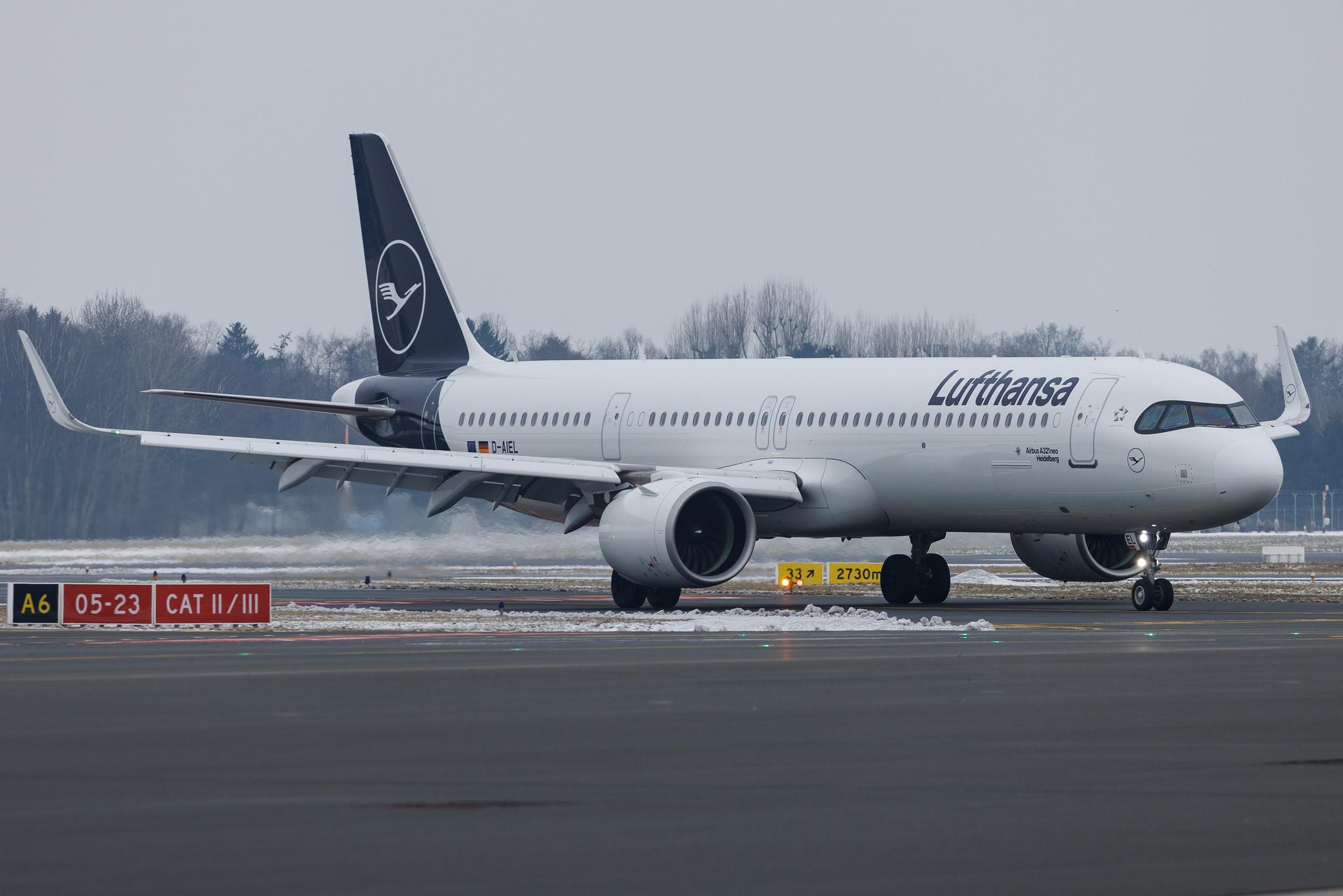 Hamburg Airport: Lufthansa (LH / DLH) | Airbus A321-271NX A21N | D-AIEL | MSN 10715