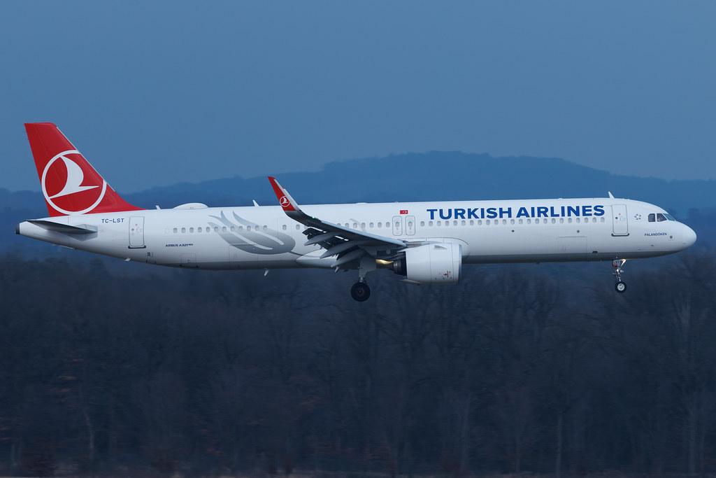 Köln Bonn Airport: Turkish Airlines (TK / THY) | Airbus A321-271NX A21N | TC-LST | MSN 09326