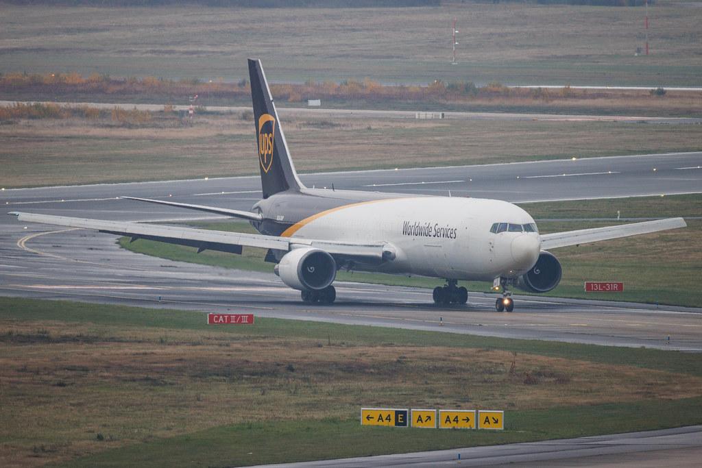 Köln Bonn Airport: UPS (5X / UPS) | Boeing 767-346(ER)(BCF) B763 | N363UP | MSN 33494