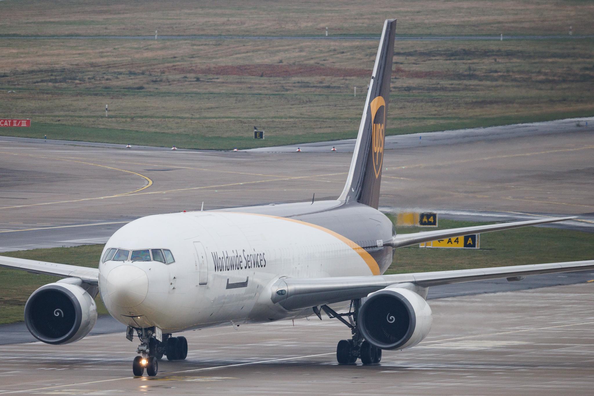 Köln Bonn Airport: UPS (5X / UPS) | Boeing 767-346(ER)(BCF) B763 | N363UP | MSN 33494