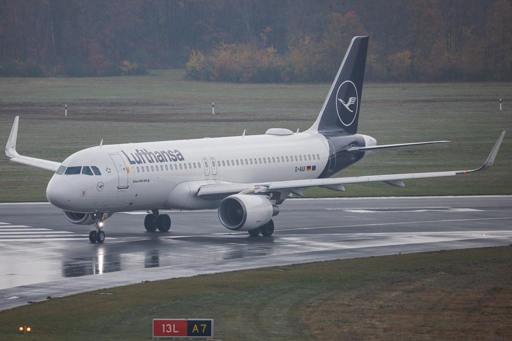 Köln Bonn Airport: Lufthansa (LH / DLH) | Airbus A320-214 A320 | D-AIUI | MSN 6265