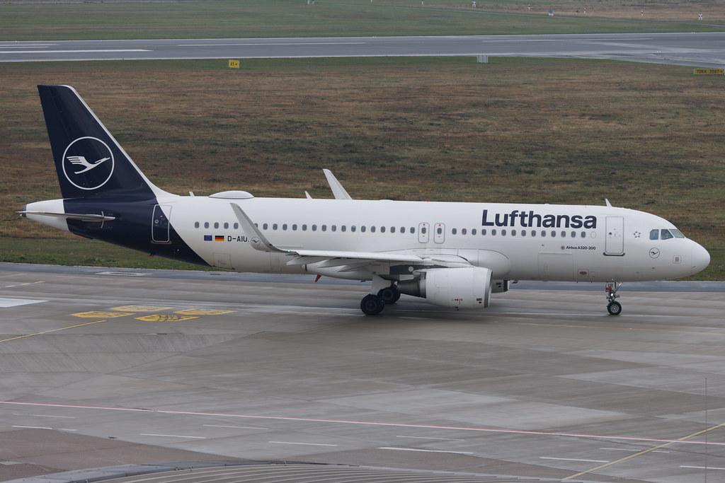 Köln Bonn Airport: Lufthansa (LH / DLH) | Airbus A320-214 A320 | D-AIUI | MSN 6265