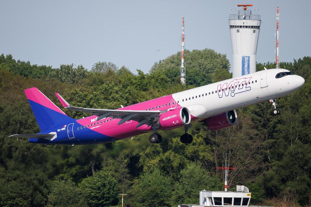 Hamburg Airport: Wizz Air (W6 / WZZ) | Operator: Wizz Air Malta | Airbus A321-271NX A21N | 9H-WME | MSN 12610