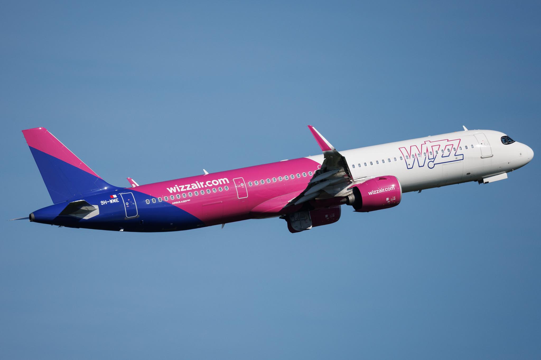 Hamburg Airport: Wizz Air (W6 / WZZ) | Operator: Wizz Air Malta | Airbus A321-271NX A21N | 9H-WME | MSN 12610