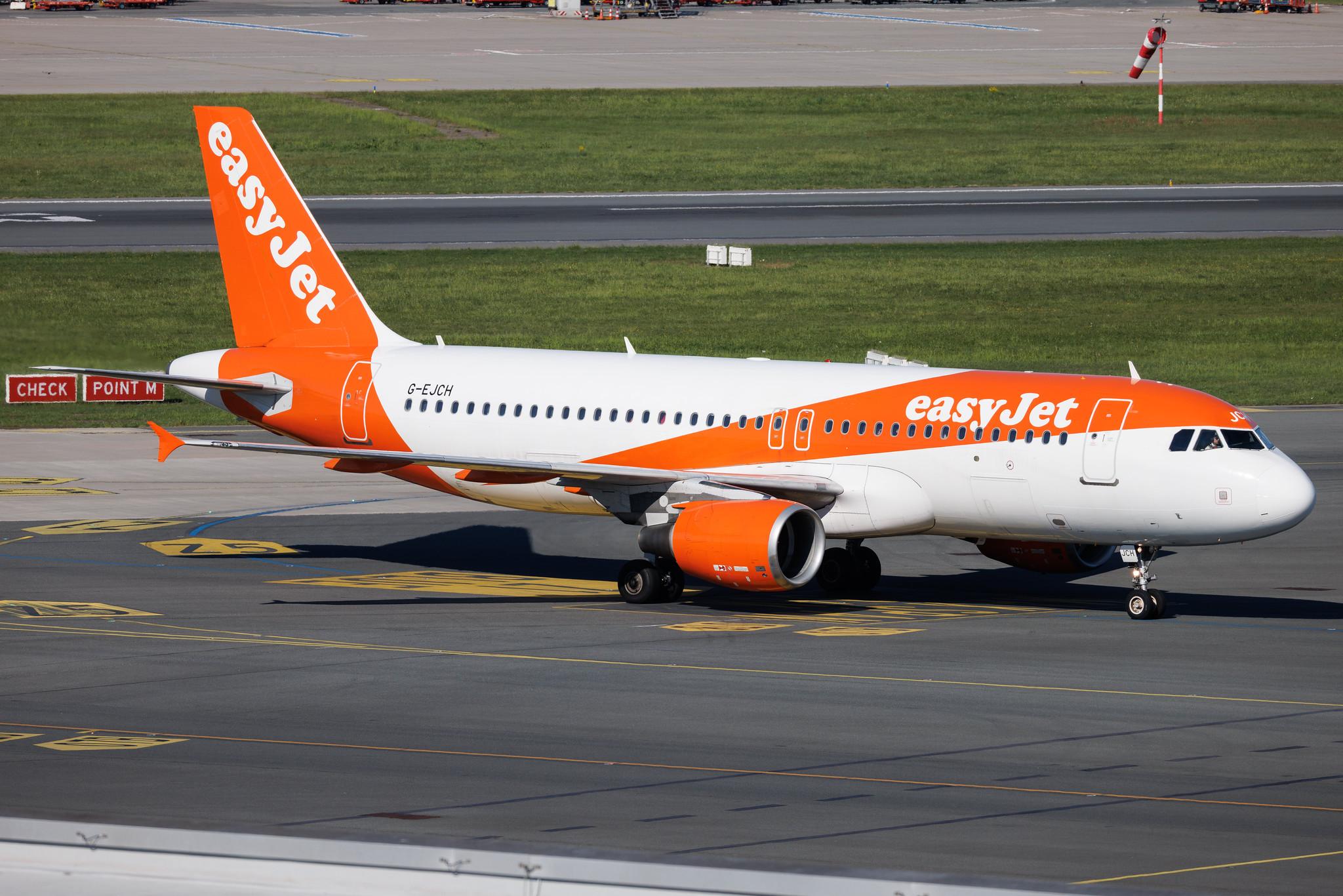 Hamburg Airport: easyJet (U2 / EZY) | Airbus A320-214 A320 | G-EJCH | MSN 04316
