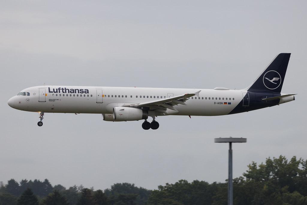 Hamburg Airport: Lufthansa (LH / DLH) | Airbus A321-231 A321 | D-AISN | MSN 3592