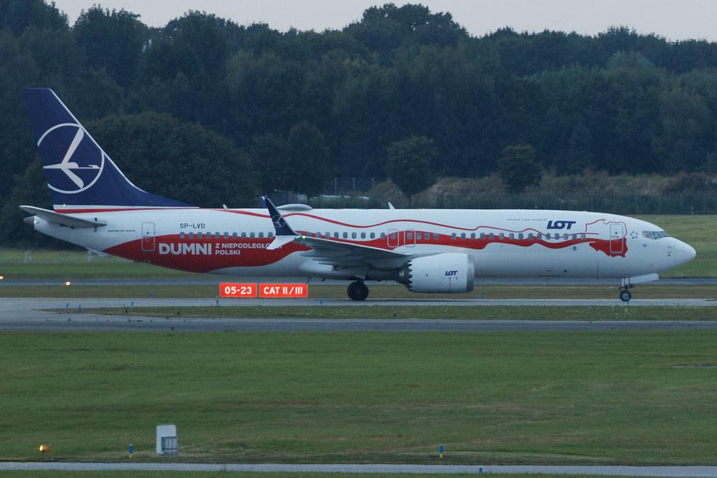 Hamburg Airport: LOT (LO / LOT) | Livery: Independence Livery | Boeing 737 MAX 8 B38M | SP-LVD | MSN 64069