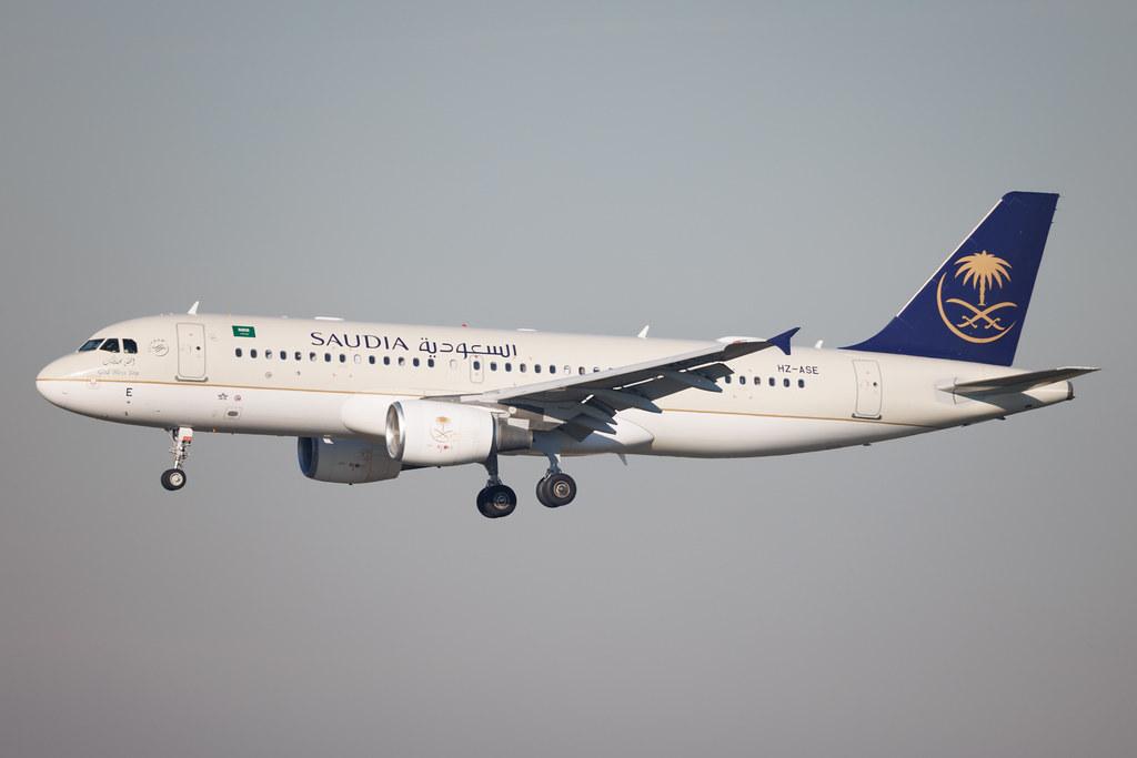 Frankfurt Airport: Saudia (SV / SVA) | Operator: Saudi Arabian Airlines | Airbus A320-214 A320 | HZ-ASE | MSN 4408