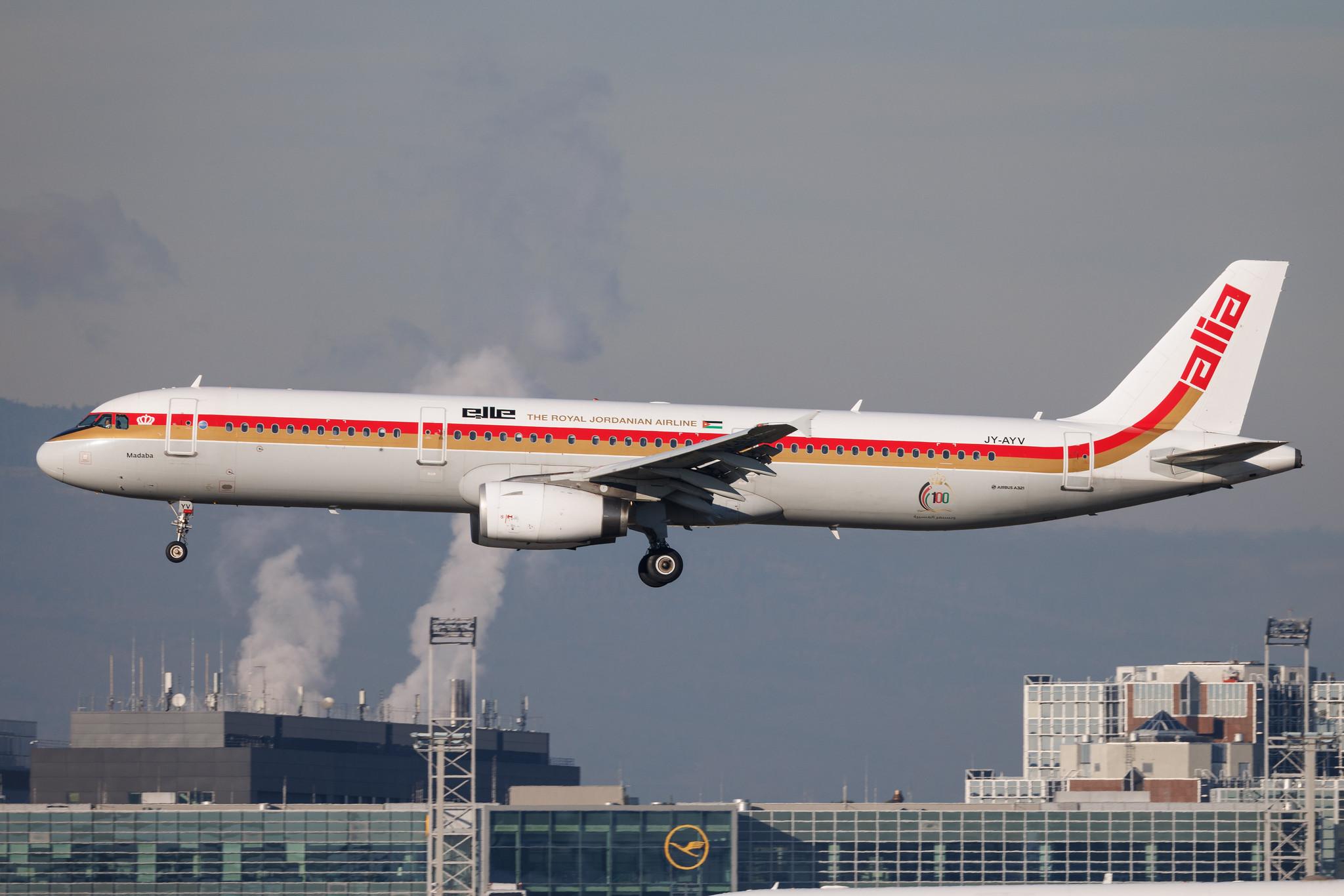Frankfurt Airport: Royal Jordanian (RJ / RJA) | Livery: Alia Retro Livery | Airbus A321-231 A321 | JY-AYV | MSN 05177