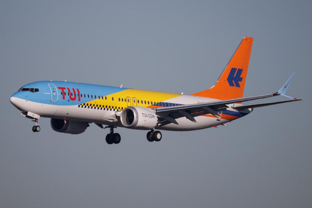 Frankfurt Airport: TUI (X3 / TUI) | Livery: 50 Years Hapag Lloyd Livery | Operator: TUI fly | Boeing 737 MAX 8 B38M | D-AMAH | MSN 44629