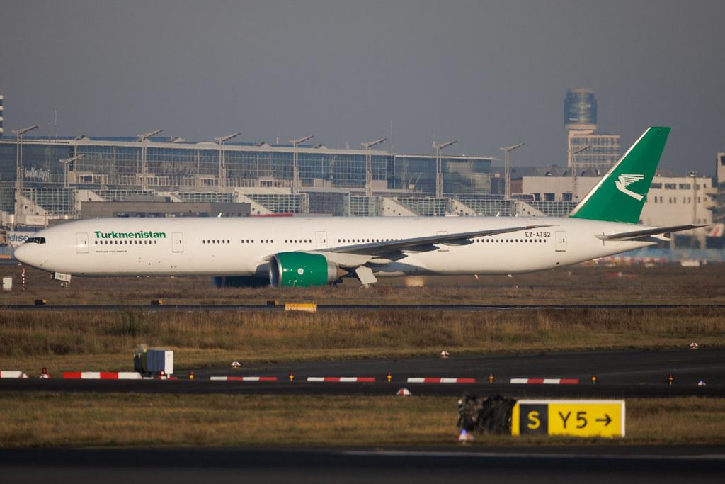 Frankfurt Airport: Turkmenistan Airlines (T5 / TUA) | Boeing 777-367(ER) B77W | EZ-A782 | MSN 39235