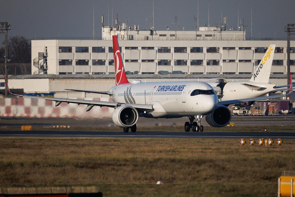 Frankfurt Airport: Turkish Airlines (TK / THY) | Airbus A320-232 A320 | TC-JPN | MSN 03558