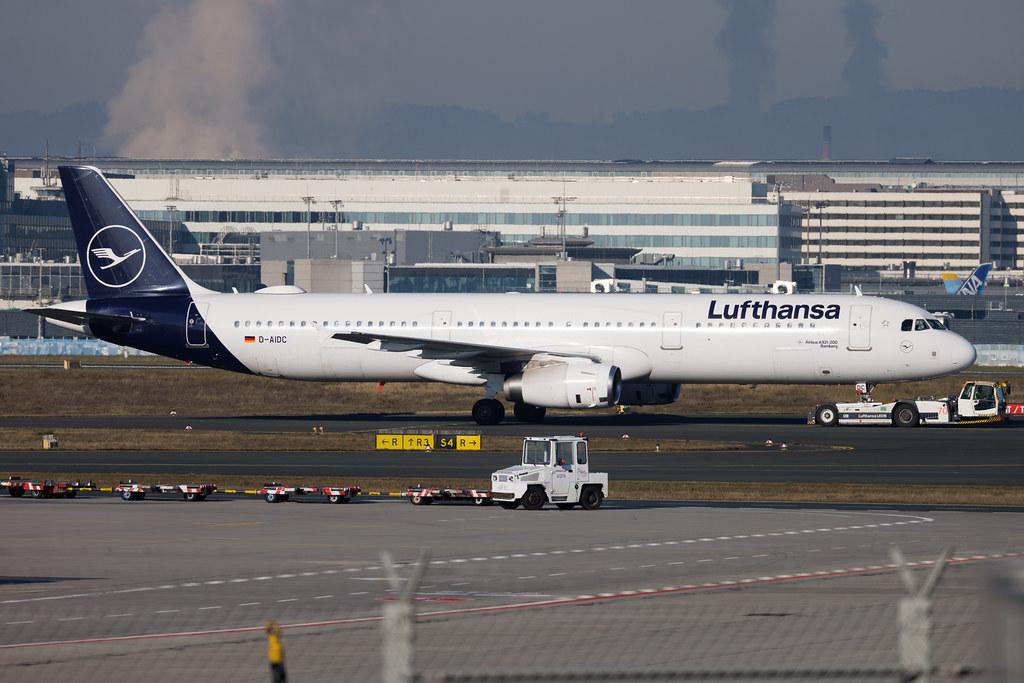 Frankfurt Airport: Lufthansa (LH / DLH) | Airbus A321-231 A321 | D-AIDC | MSN 4560
