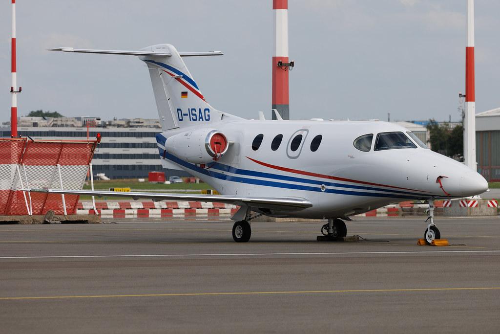 Hamburg Airport: Private owner | Beech 390 Premier IA PRM1 | D-ISAG | MSN RB-221