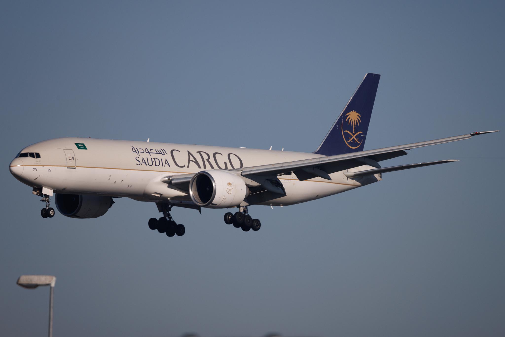 Frankfurt Airport: Saudia Cargo (SV / SVA) | Operator: Saudia | Boeing 777-FFG B77L | HZ-AK73 | MSN 60339