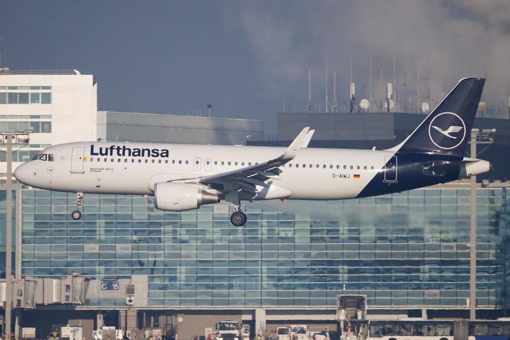 Frankfurt Airport: Lufthansa (LH / DLH) | Airbus A320-214 A320 | D-AIWJ | MSN 9052