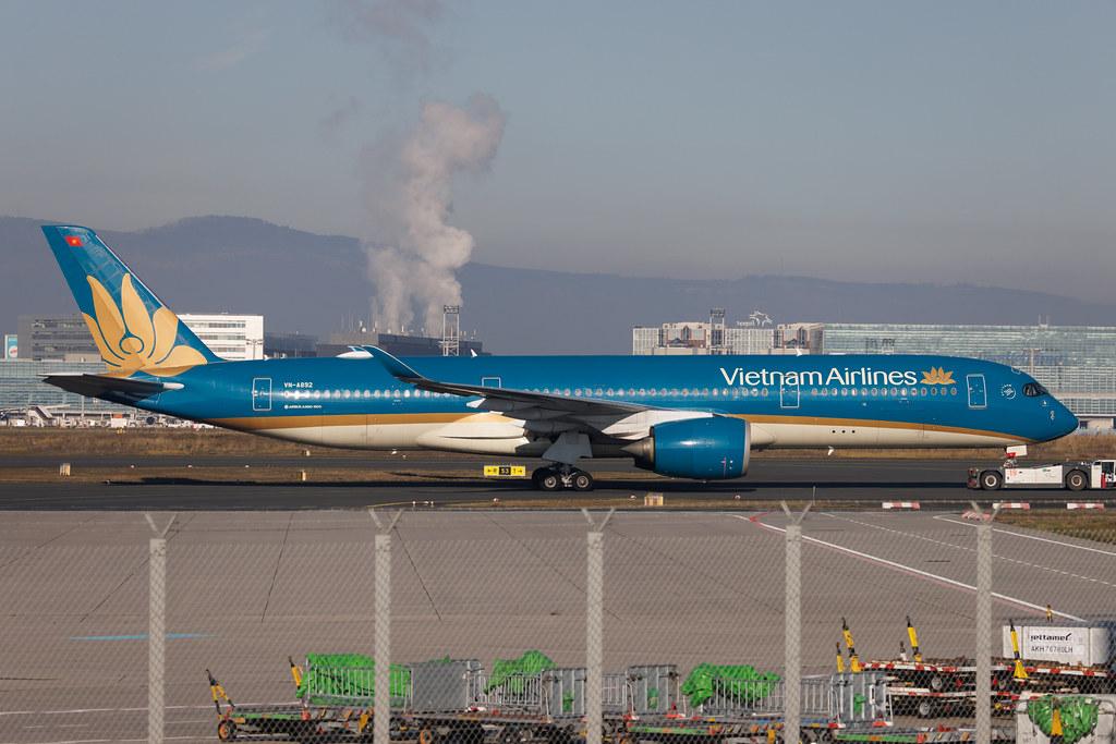 Frankfurt Airport: Vietnam Airlines (VN / HVN) | Airbus A350-941 A359 | VN-A892 | MSN 086