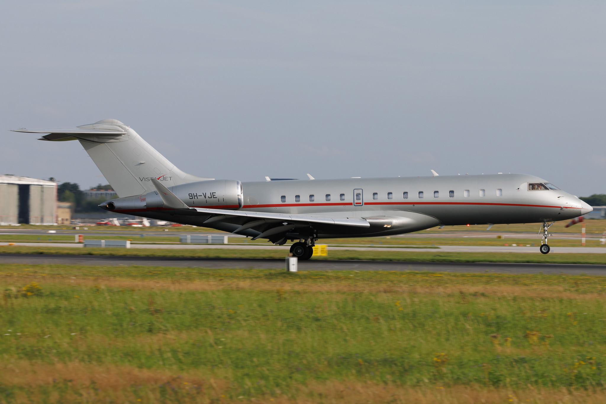 Hamburg Airport: VistaJet (VJT) | Bombardier Global 6000 GLEX | 9H-VJE | MSN 9502