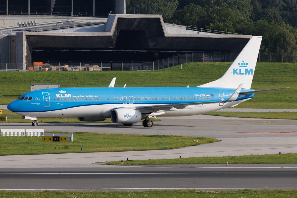 Hamburg Airport: KLM (KL / KLM) | Boeing 737-8K2 B738 | PH-BXM | MSN 30355