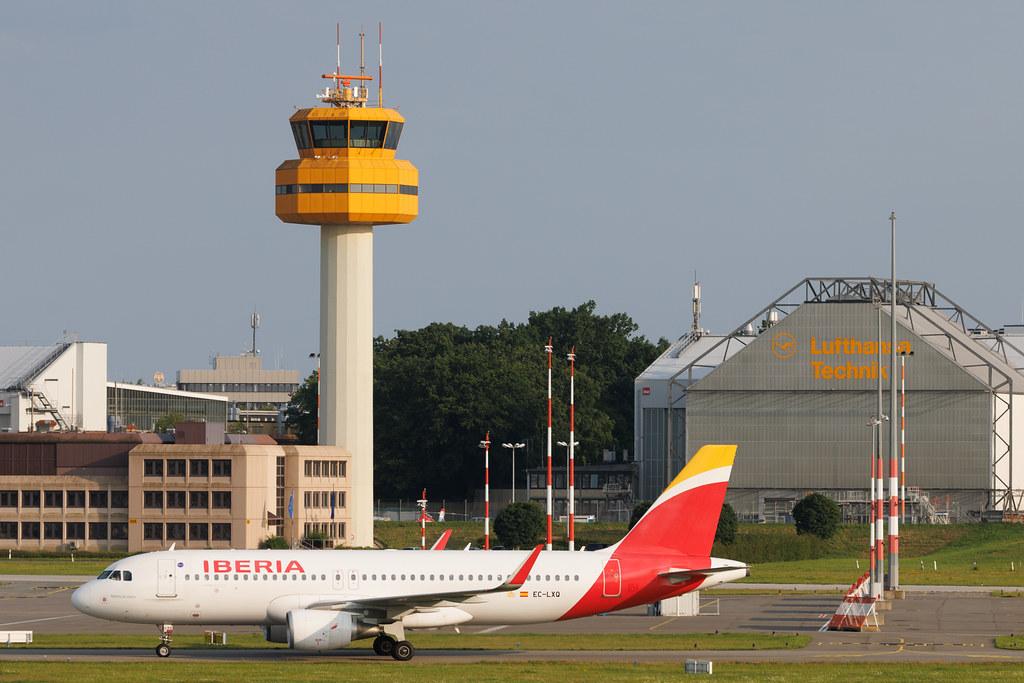 Hamburg Airport: Iberia (IB / IBE) | Airbus A320-216 A320 | EC-LXQ | MSN 5692