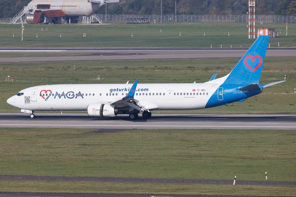 Düsseldorf Airport: Mavi Gök Airlines (4M / MGH) | Boeing 737-94X(ER) B739 | TC-MGI | MSN 36087