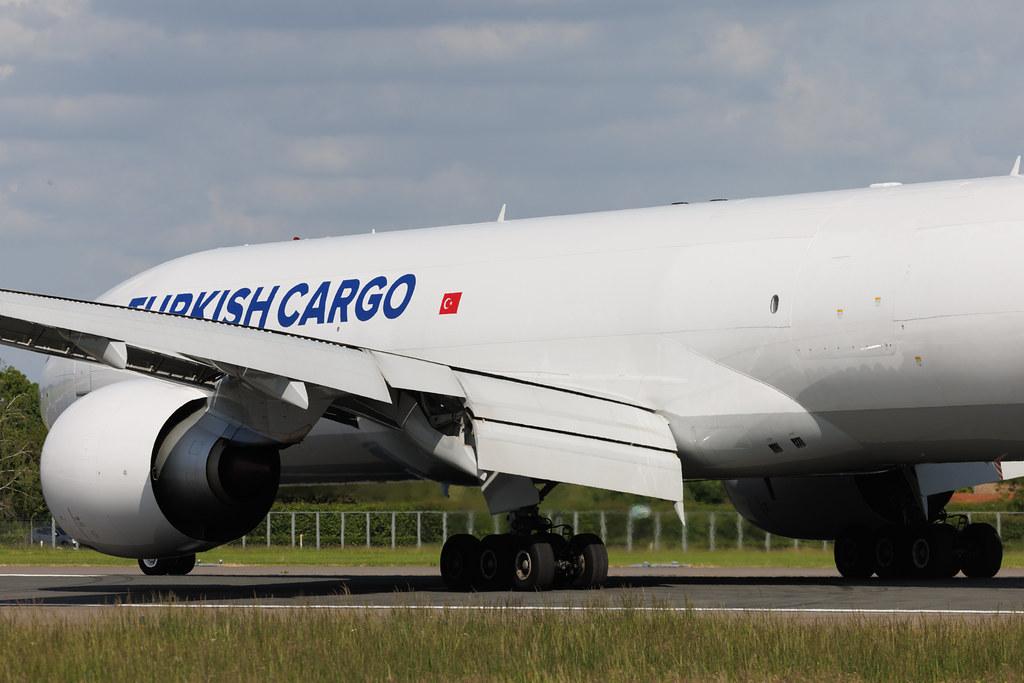 Maastricht Aachen Airport: Turkish Cargo (TK / THY) | Operator: Turkish Airlines | Boeing 777-F B77L | TC-LJZ | MSN 70427