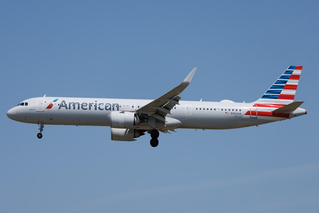 Los Angeles International Airport: American Airlines (AA / AAL) | Airbus A321-253NX A21N | N464AA | MSN 11127