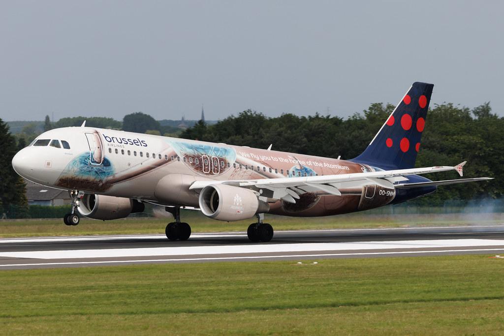 Brussels Airport: Brussels Airlines (SN / BEL) | Livery: Atomium Brussels Livery | Airbus A320-214 A320 | OO-SNM | MSN 02003