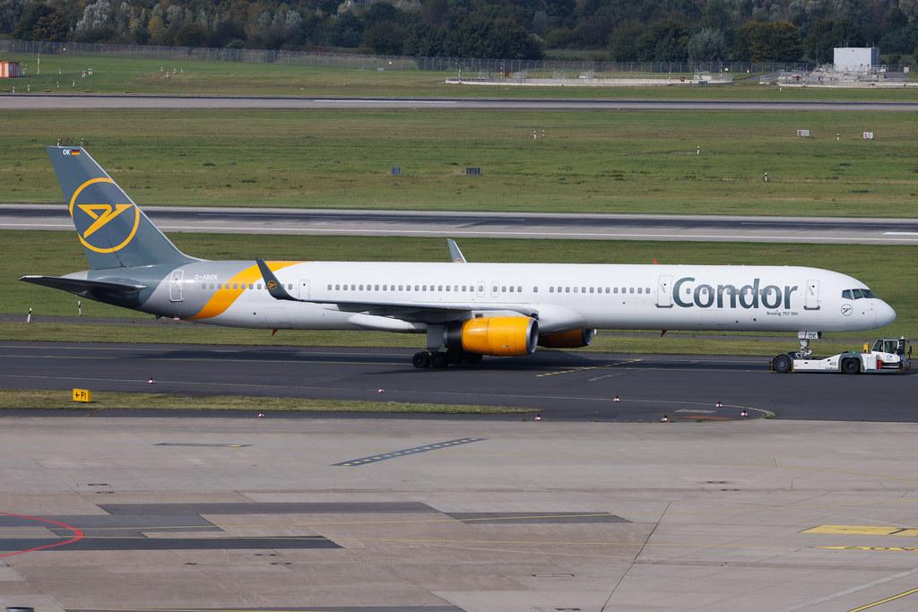 Düsseldorf Airport: Condor (DE / CFG) | Boeing 757-330 B753 | D-ABOK | MSN 29020