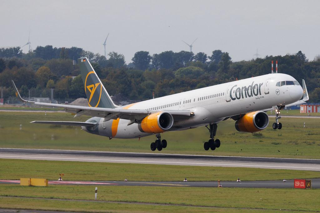 Düsseldorf Airport: Condor (DE / CFG) | Boeing 757-330 B753 | D-ABOK | MSN 29020