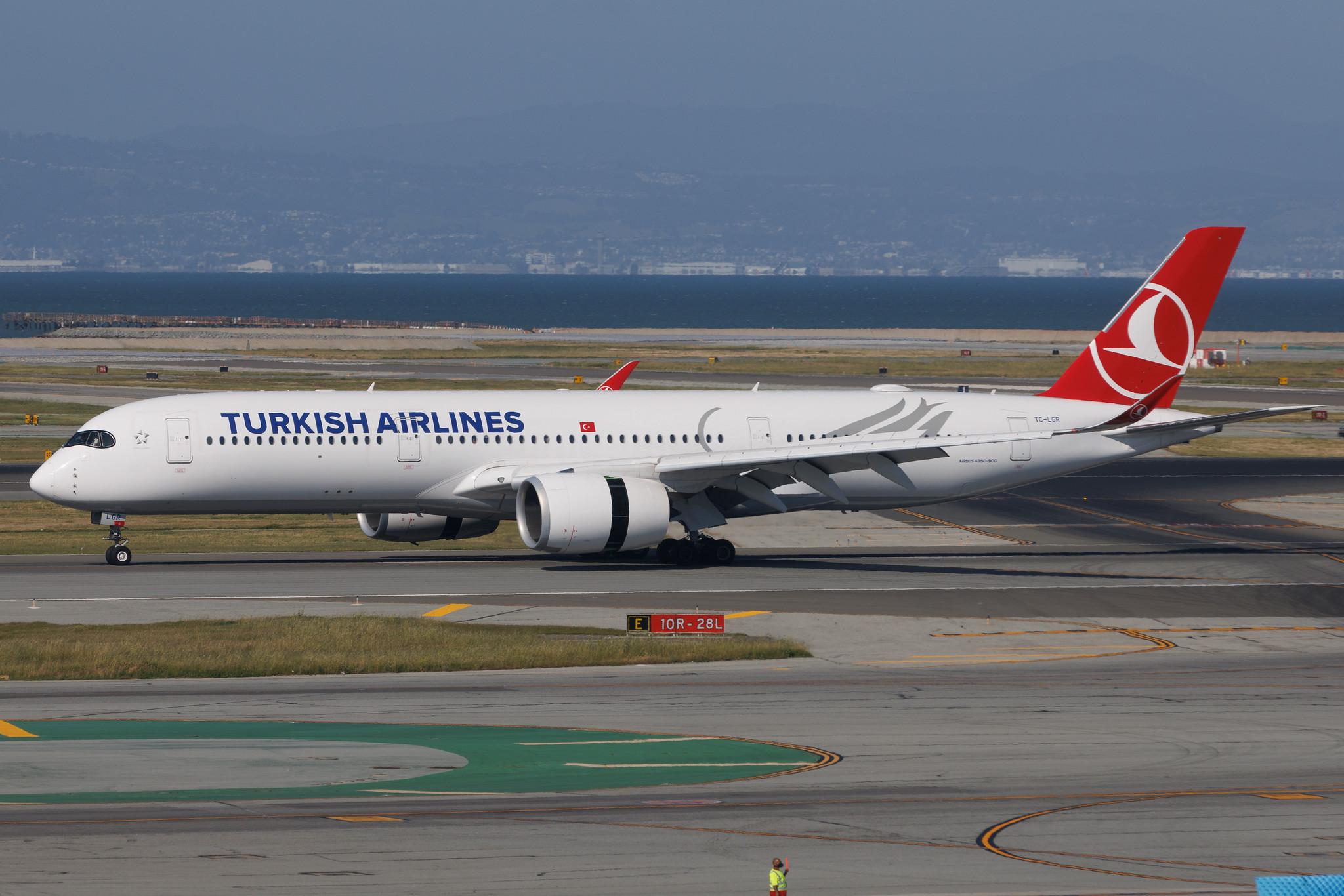 San Francisco International Airport: Turkish Airlines (TK / THY) | Airbus A350-941 A359 | TC-LGR | MSN 651