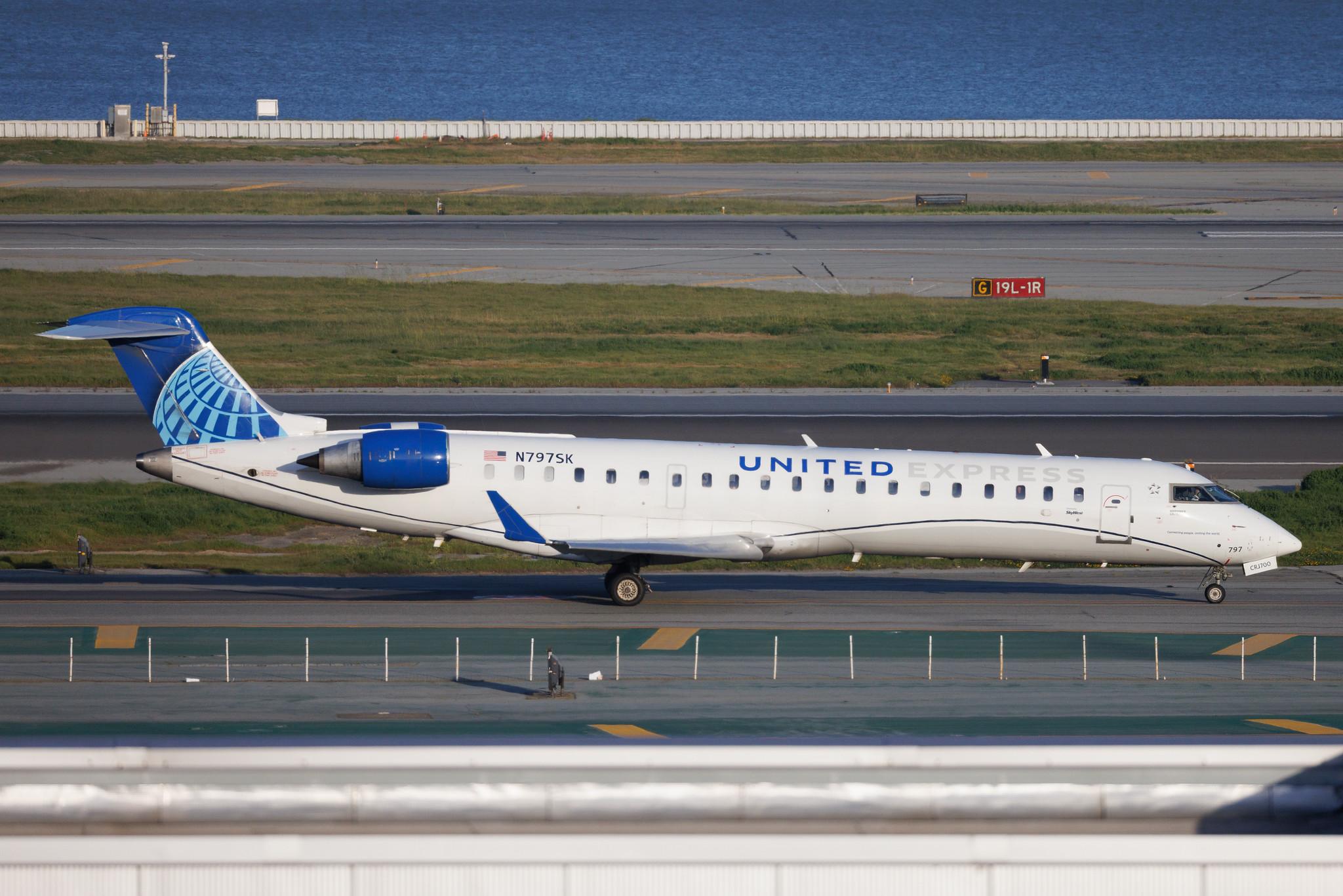 San Francisco International Airport: United Express (UA / UAL) | Operator: SkyWest Airlines | Mitsubishi CRJ-701ER CRJ7 | N797SK | MSN 10301