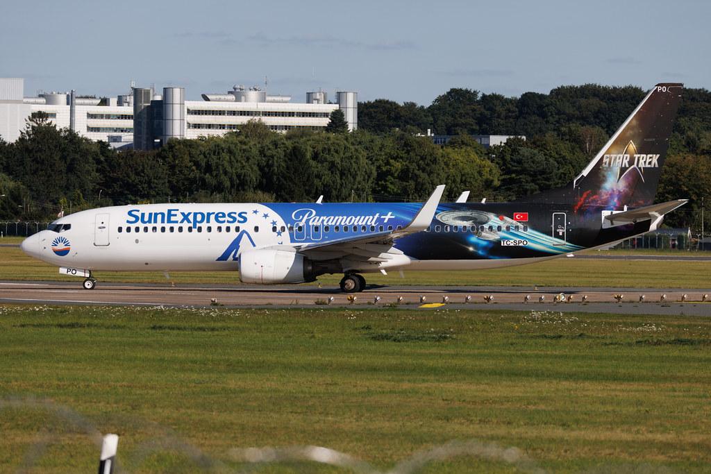 Hamburg Airport: SunExpress (XQ / SXS) | Livery: Paramount+ Star Trek Livery | Boeing 737-8MA B738 | TC-SPO | MSN 40946