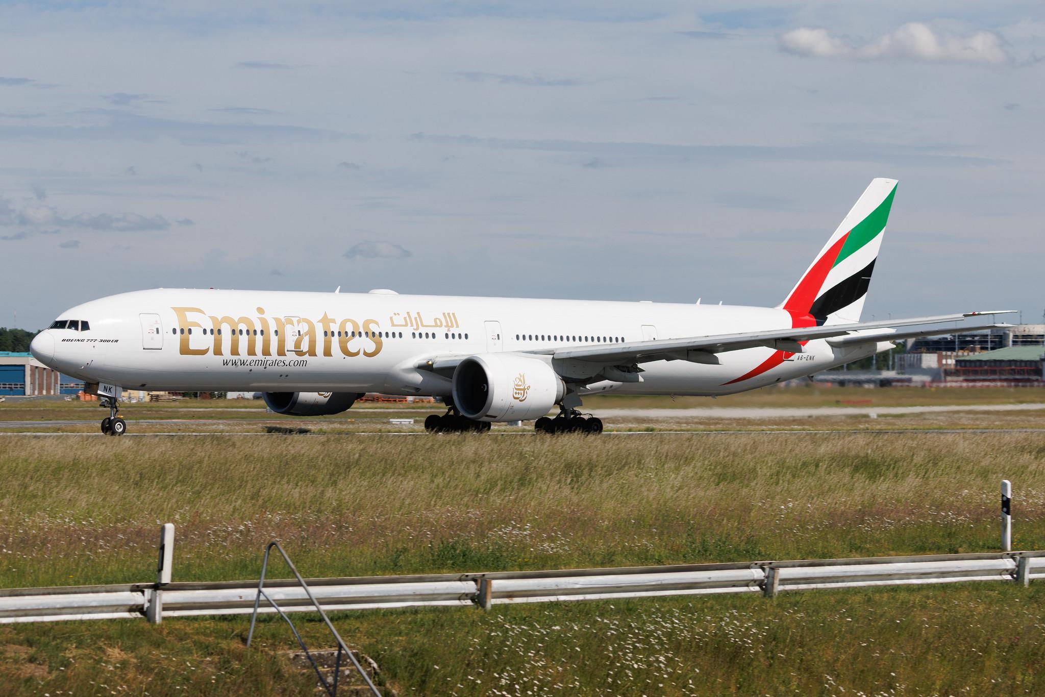 Hamburg Airport: Emirates (EK / UAE) | Boeing 777-31H(ER) B77W | A6-ENK | MSN 38991