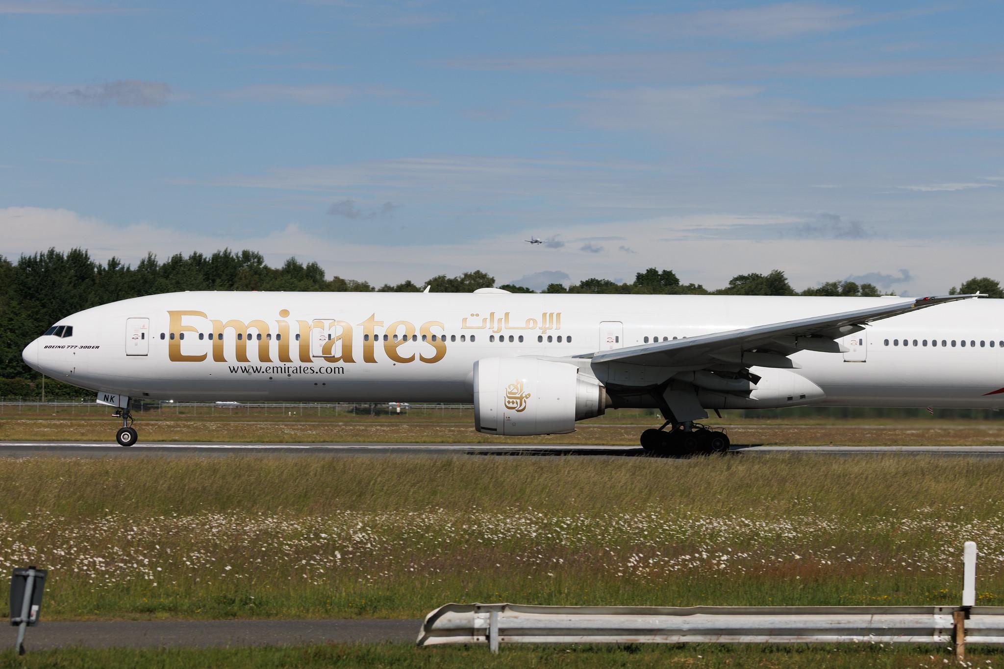 Hamburg Airport: Emirates (EK / UAE) | Boeing 777-31H(ER) B77W | A6-ENK | MSN 38991
