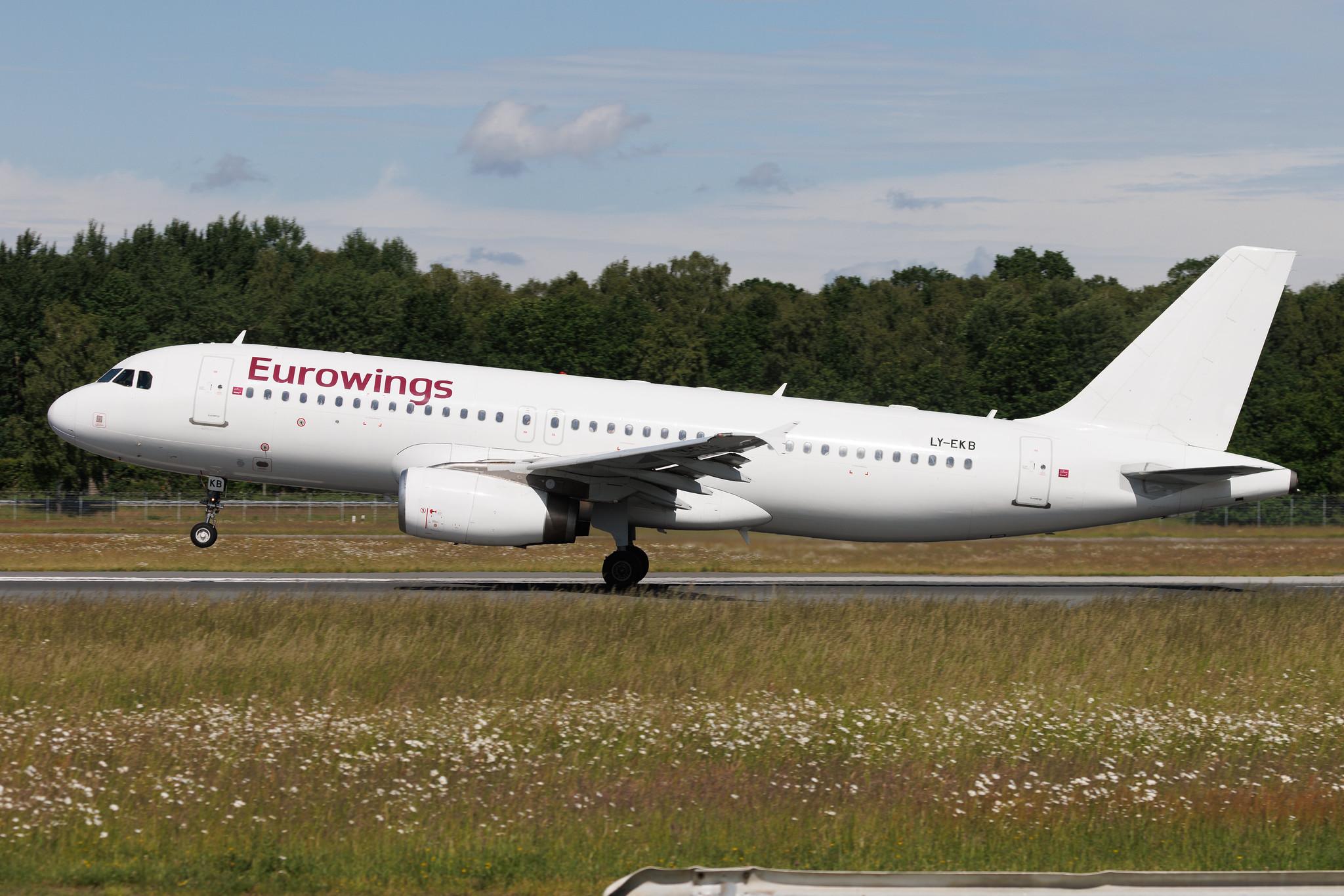 Hamburg Airport: Eurowings (EW / EWG) | Operator: GetJet Airlines | Airbus A320-232 A320 | LY-EKB | MSN 05348