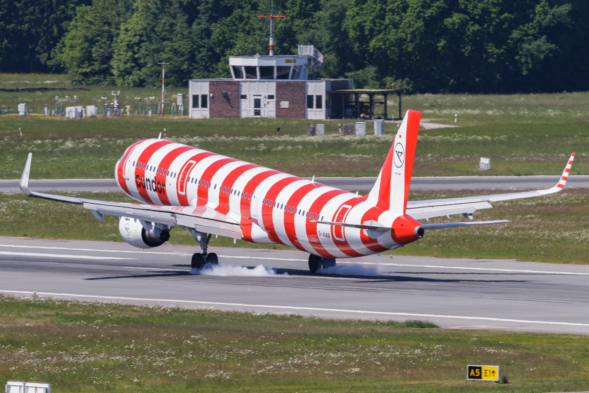 Hamburg Airport: Condor (DE / CFG) | Livery: Red Passion Livery | Airbus A321-211 A321 | D-AIAB | MSN 06511