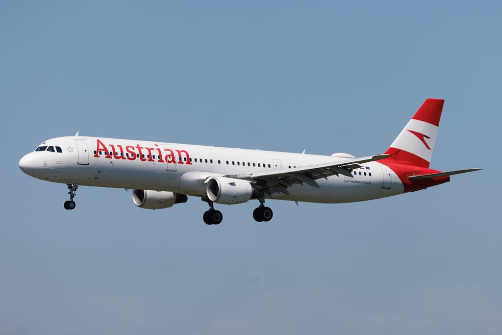 Hamburg Airport: Austrian Airlines (OS / AUA) | Airbus A321-211 A321 | OE-LBD | MSN 0920
