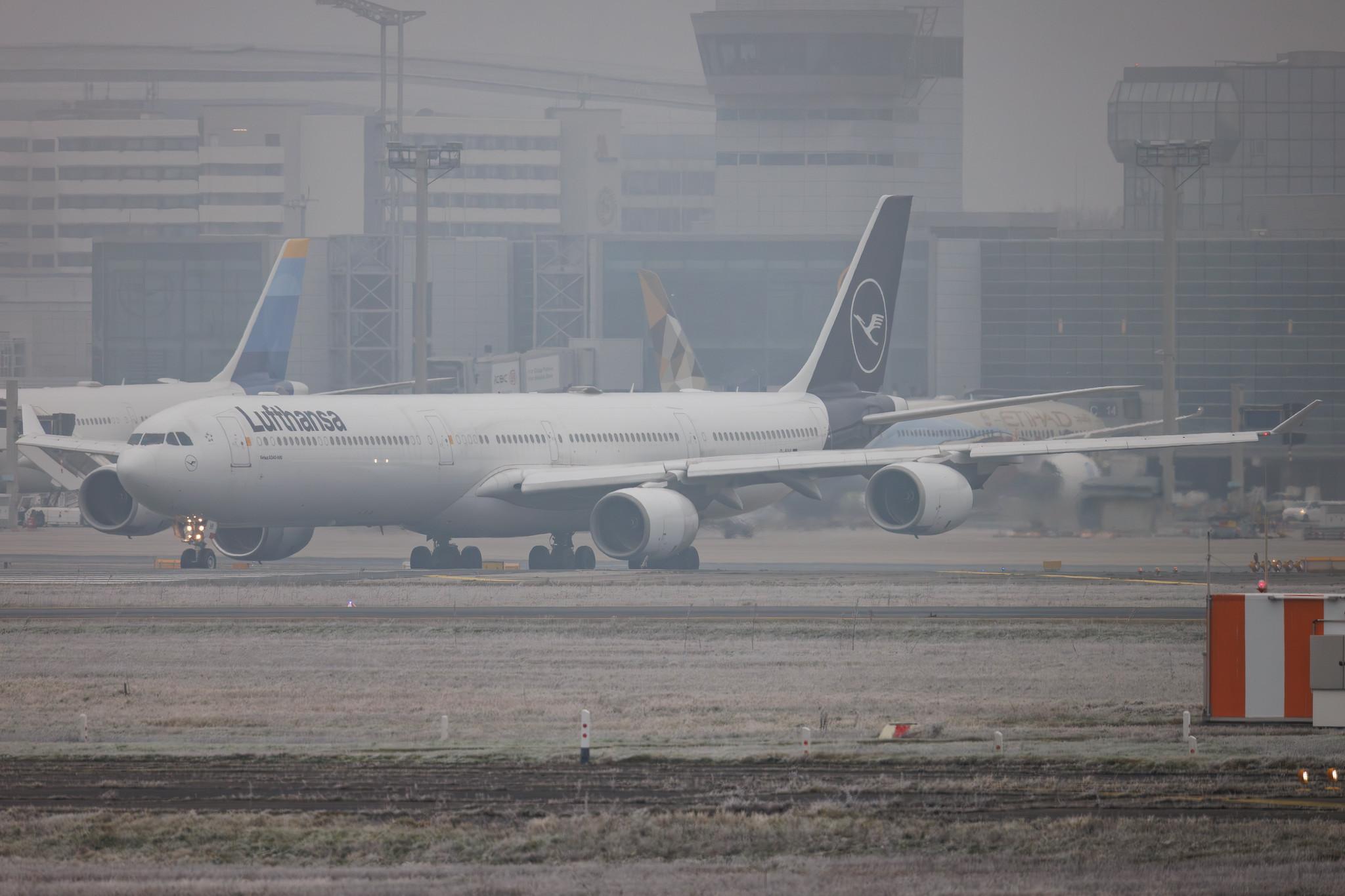 Frankfurt Airport: Lufthansa (LH / DLH) | Airbus A340-642 A346 | D-AIHI | MSN 0569