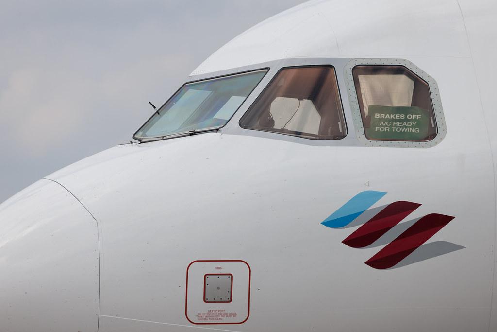 Hamburg Airport: Eurowings (EW / EWG) | Airbus A320-214 A320 | D-AEWK | MSN 7261