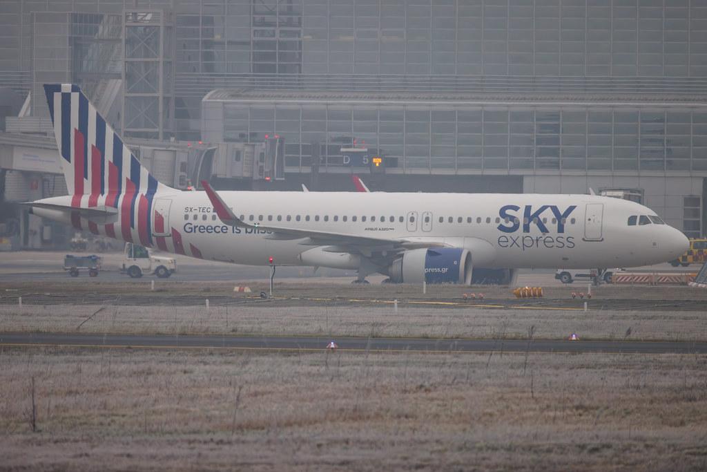 Frankfurt Airport: Sky Express (GQ / SEH) | Airbus A320-251N A20N | SX-TEC | MSN 9566