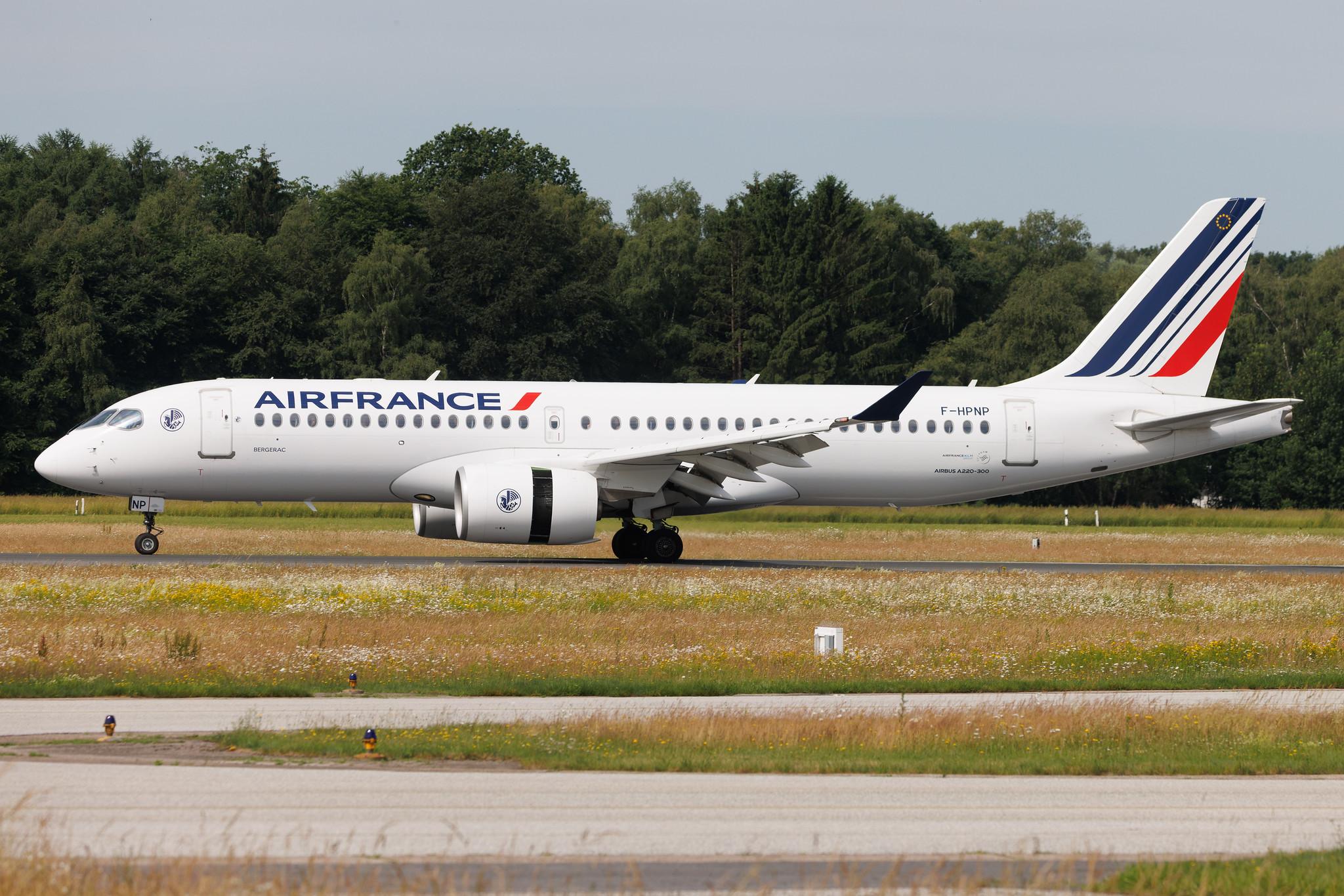 Hamburg Airport: Air France (AF / AFR) | Airbus A220-300 BCS3 | F-HPNP | MSN 55327