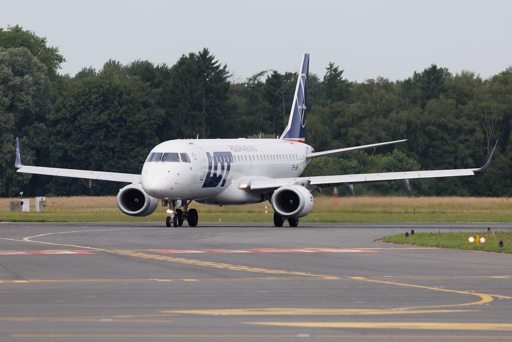 Hamburg Airport: LOT (LO / LOT) | Embraer E190AR E190 | SP-LMF | MSN 19000330