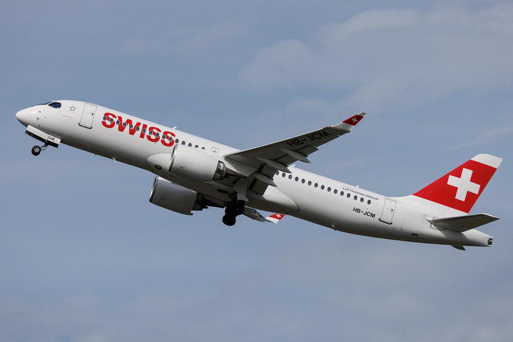 Hamburg Airport: Swiss (LX / SWR) | Airbus A220-300 BCS3 | HB-JCM | MSN 55030