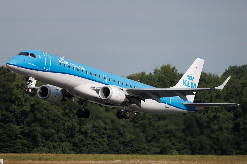 Hamburg Airport: KLM (KL / KLM) | Operator: KLM Cityhopper | Embraer E190STD E190 | PH-EXY | MSN 19000751