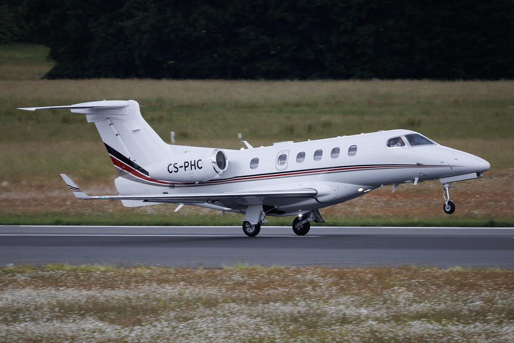 Hamburg Airport: Netjets Europe (/ NJE) | Operator: NetJets | Embraer Phenom 300 E55P | CS-PHC | MSN 50500214