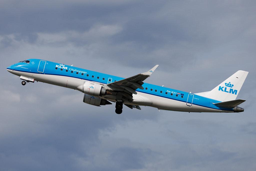 Hamburg Airport: KLM (KL / KLM) | Operator: KLM Cityhopper | Embraer E190STD E190 | PH-EXY | MSN 19000751